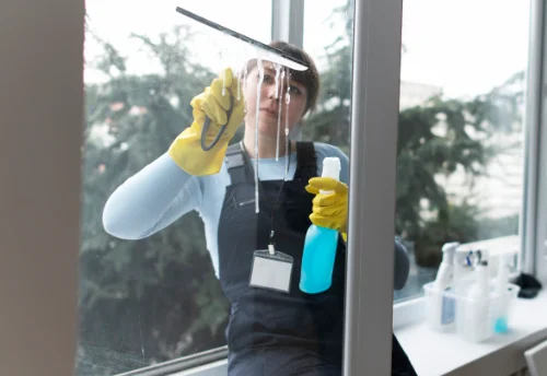 Nettoyage de vitres intérieures et extérieures à Rouvroy